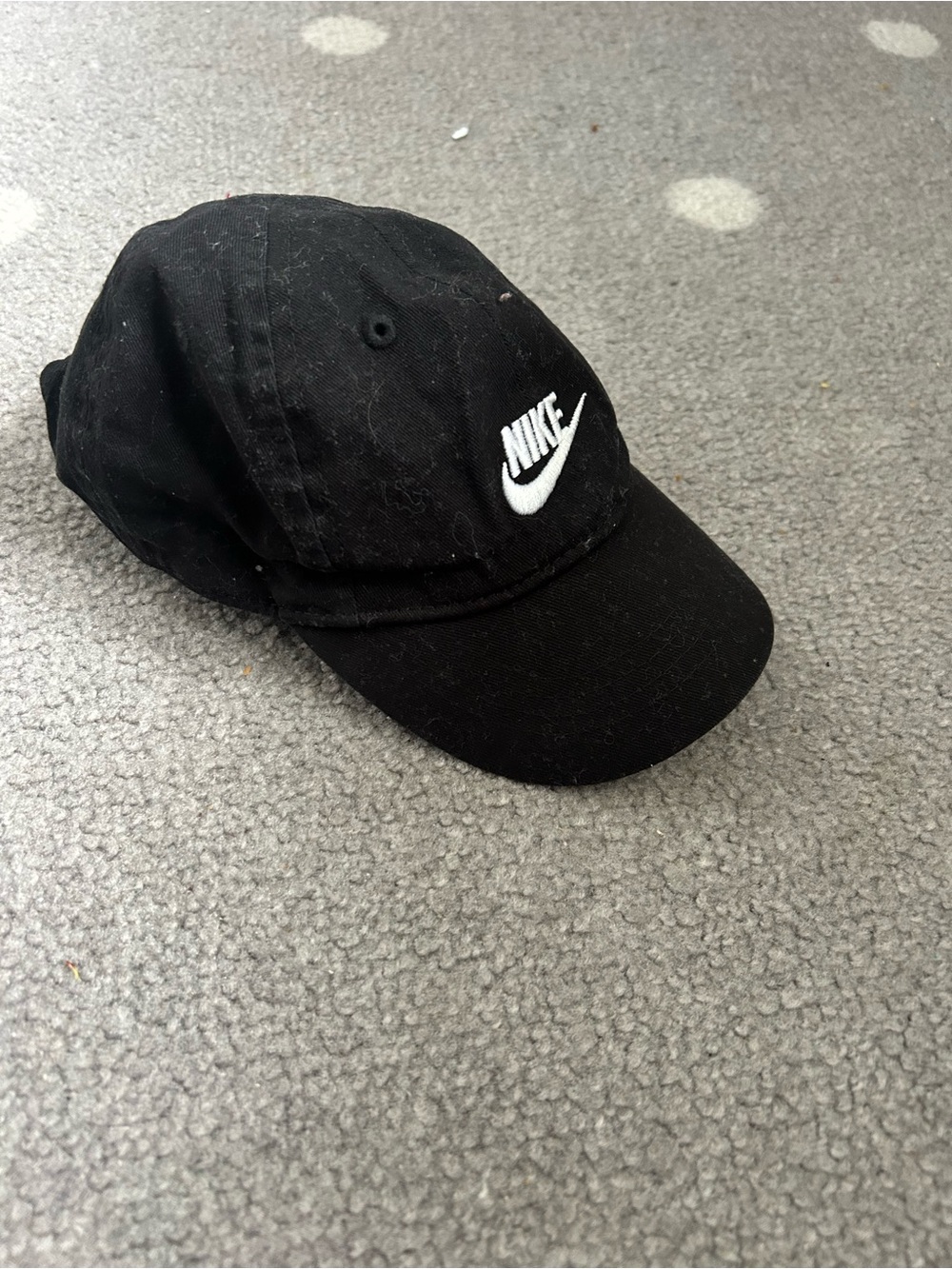 Infants Nike Black Classic Swoosh Cap